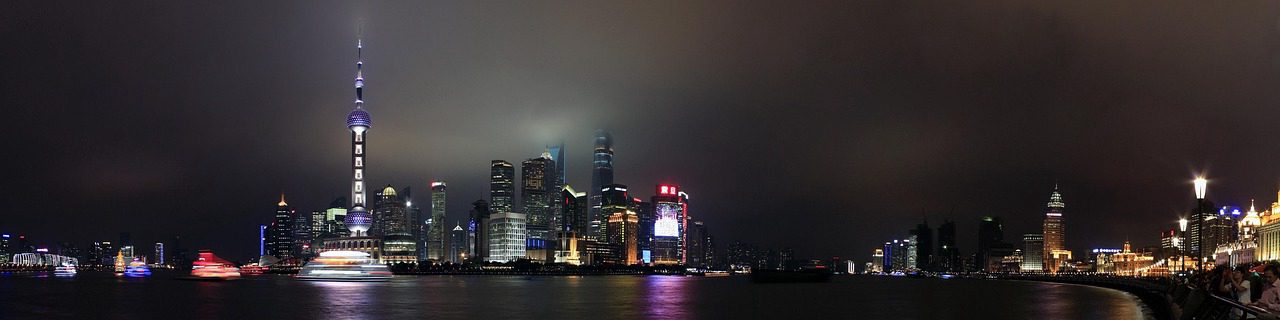 Enchanting Aunt with Titan Hair's Sexy Livestream