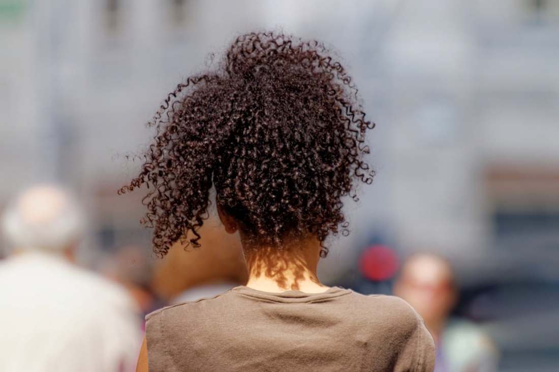 Highly hairy auburn-skinned lass